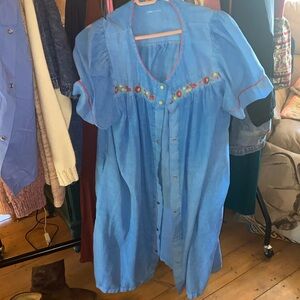 Vintage Embroidered Dress/Nightie/Duster